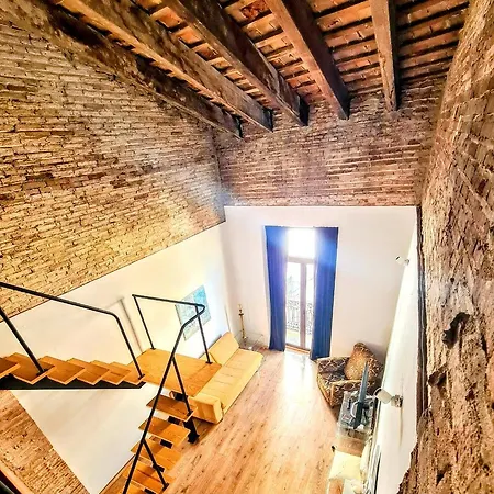 Aparthotel La Traviata - *