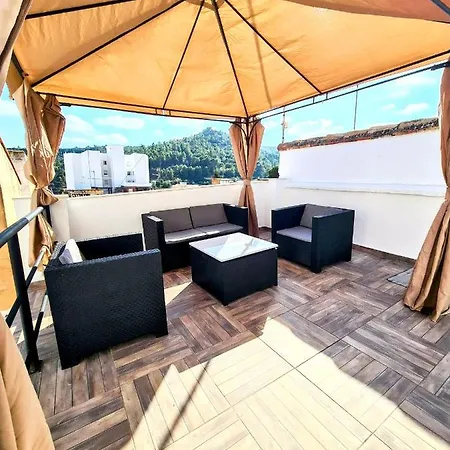Aparthotel La Traviata -