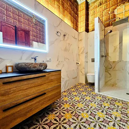Aparthotel La Traviata - Bunol